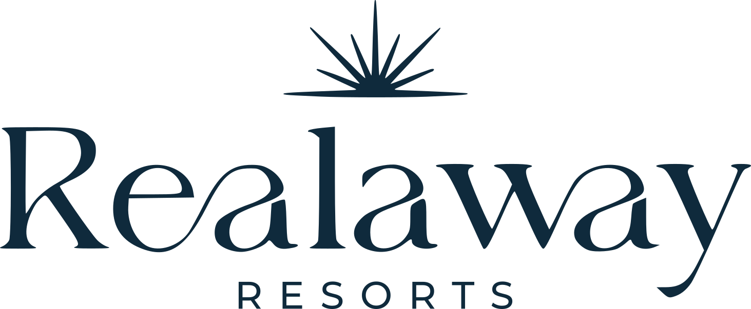 Realaway Resorts Logo